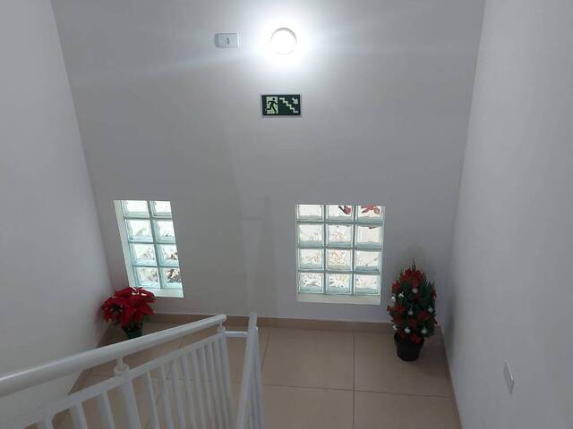 Apartamento para Venda em Carapicuíba - 2